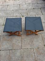 2 houten voetenbankjes/zitbankjes, Tuin en Terras, Tuinmeubel-accessoires, Ophalen of Verzenden, Zo goed als nieuw