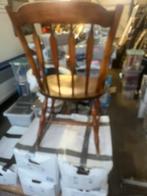 Vier kroeg stoelen, Ophalen