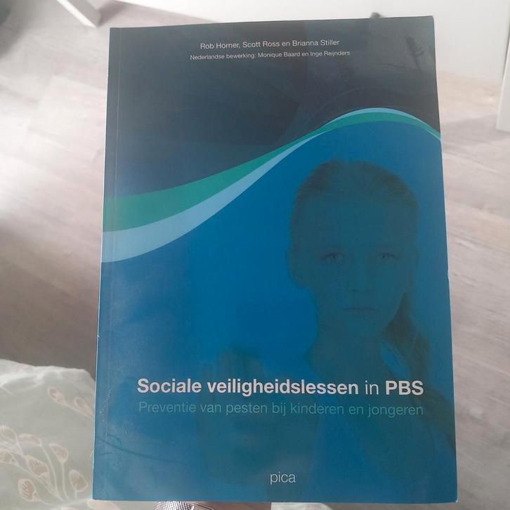 Scott Ross - Sociale veiligheidslessen in PBS, Boeken, Wetenschap, Zo goed als nieuw, Sociale wetenschap, Ophalen