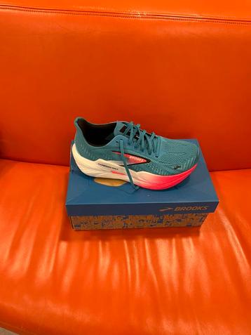 Brooks Hyperion Max 2 W 38,5 beschikbaar voor biedingen