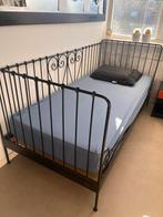 Mooi zwart metalen Ikea bed, 85 tot 100 cm, Ophalen of Verzenden, Zo goed als nieuw, Lattenbodem