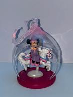Disney Kerstbal - Minnie Mouse Carrousel, Verzamelen, Disney, Verzenden, Overige figuren, Zo goed als nieuw, Beeldje of Figuurtje