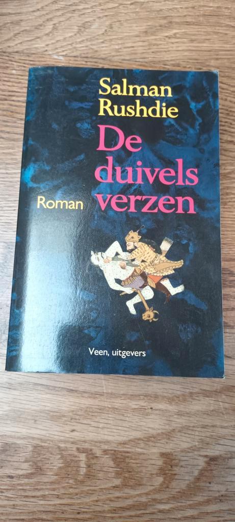 De Duivelsverzen - Salman Rushdie, Boeken, Romans, Gelezen, Nederland, Ophalen of Verzenden