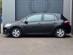 Toyota Auris 1.8 Full Hybrid Aspiration Ecc|Cruise, Auto's, Euro 5, Stof, 4 cilinders, Zwart