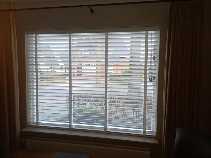 3x witte houten jaloezieen, Huis en Inrichting, Stoffering | Gordijnen en Lamellen, Gebruikt, 100 tot 150 cm, 150 tot 200 cm, Wit