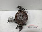 VW Golf 7 Fusee Wiellager Rechts-voor, Ophalen, Gebruikt