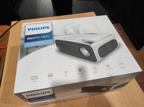 Philips NeoPix Ultra NPX640/INT, Audio, Tv en Foto, Beamers, Zo goed als nieuw, LED, Full HD (1080), Ophalen of Verzenden
