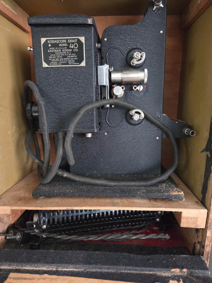 Vintage Kodascope Filmprojector, Audio, Tv en Foto, Diaprojectors, Gebruikt, Ophalen of Verzenden