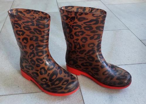 Regenlaarsjes maat 32 – 33, Kinderen en Baby's, Kinderkleding | Schoenen en Sokken, Zo goed als nieuw, Laarzen, Meisje, Ophalen of Verzenden