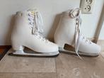 Hardschalen Pro ACRO kunstschaatsen maat 39, Zo goed als nieuw, Kunstschaatsen, Ophalen, Overige merken