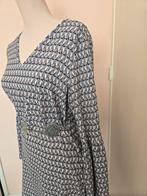 Blauw-wit Damesjurk met Flair, Maat 38/40 (M), Blauw, Ophalen of Verzenden, Knielengte
