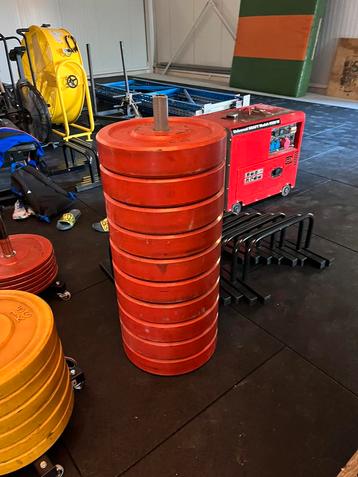 Rubber coated bumper plates 25kg (10 stuks) beschikbaar voor biedingen