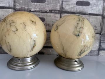 Vintage Art Deco stijl plafonnière van gemarmerd glas beschikbaar voor biedingen