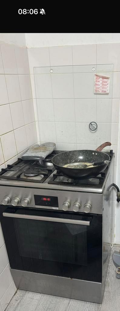 Bosch gasfornuis, Witgoed en Apparatuur, Fornuizen, Zo goed als nieuw, Vrijstaand, Gas, 4 kookzones, 85 tot 90 cm, 45 tot 60 cm