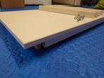 Tafeltje wit 50x108, ca 50cm hoog, Doe-het-zelf en Verbouw, Platen en Panelen, Ophalen