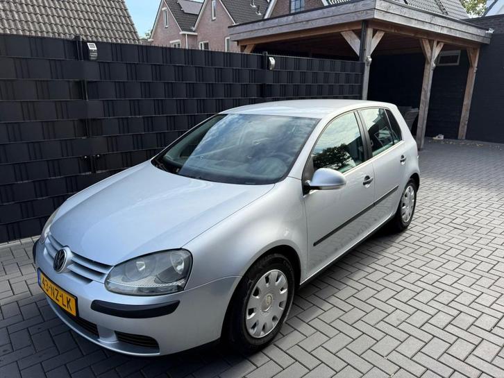 Volkswagen Golf 1.4 FSI Trendline| 5DRS| GRIJS| AIRCO| CRUIS, Auto's, Volkswagen, Bedrijf, Golf, Airbags, Airconditioning, Boordcomputer