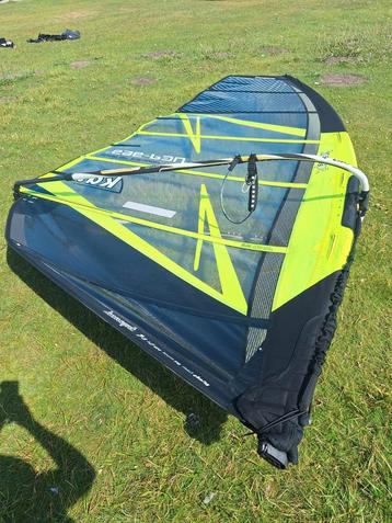KA Koncept 7.5 en 6.6 freerace speed zeil beschikbaar voor biedingen