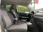 Suzuki Vitara 1.0 Boosterjet Select, Clima | Camera | CarPla, Auto's, Stof, Gebruikt, Bruin, 400 kg