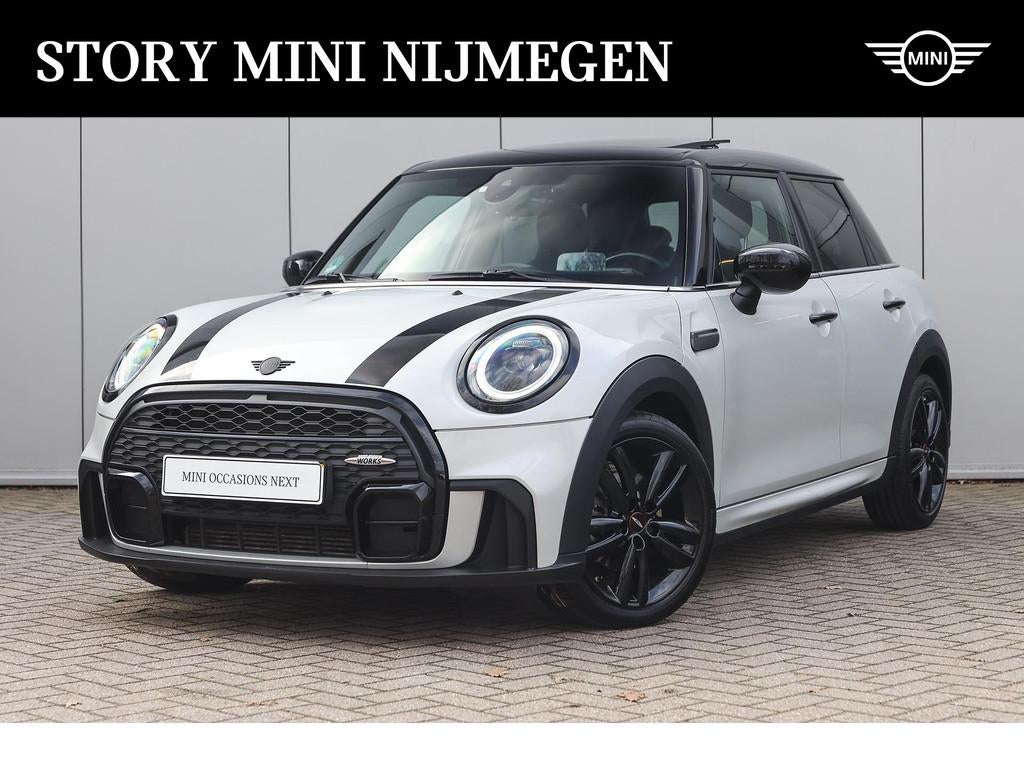 MINI Hatchback Cooper JCW Automaat / Sportstoelen / Achterui, Auto's, Mini, 136 pk, Gebruikt, Met garantie (alle), Wit