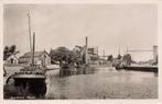 Apeldoorn Haven met gasfabriek en schepen M7804, Ophalen, 1940 tot 1960, Gelopen, Gelderland