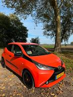 Toyota Aygo 1.0 12V Vvt-i Ddrs 2015, Auto's, Voorwielaandrijving, Euro 5, Stof, Overige kleuren