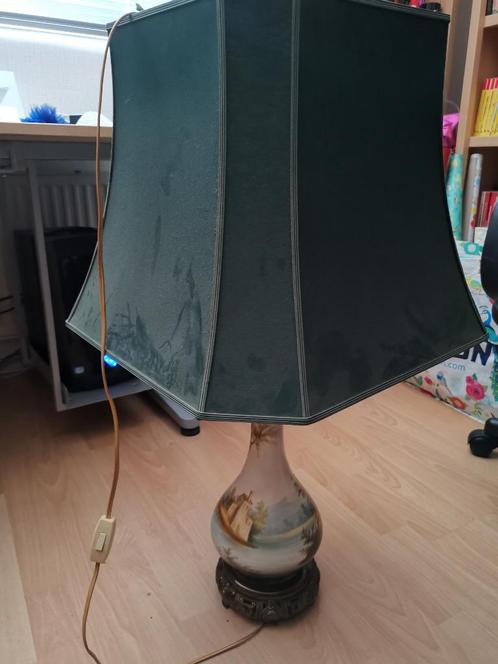 Klassieke lamp, Huis en Inrichting, Lampen | Tafellampen, Gebruikt, 75 cm of meer, Stof, Ophalen