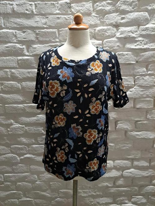 Top zeeman maat 44, Kleding | Dames, Tops, Zo goed als nieuw, Maat 42/44 (L), Zwart, Korte mouw, Verzenden