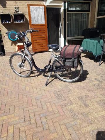 Sparta Entree F7 E Elec.Fiets, NIEUWE accu, met lage instap beschikbaar voor biedingen