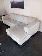 Gratis witte leren bank inclusief chaise longue, Huis en Inrichting, Banken | Sofa's en Chaises Longues, Ophalen, 250 tot 300 cm
