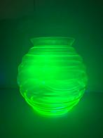 Uranium glas vaas - art deco, Verzenden