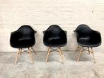 3x Eames-stijl DAW stoelen -zwart met kussens, Ophalen of Verzenden, Zwart, Metaal, Drie