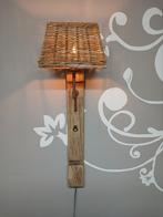 Landeliijke wandlamp van drijfhout, Huis en Inrichting, Lampen | Wandlampen, Ophalen of Verzenden, Nieuw, Hout, Stoer sober drijfhout landelijke industrieel