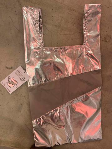 Susan Bijl ‘The New Shopping Bag’ large beschikbaar voor biedingen