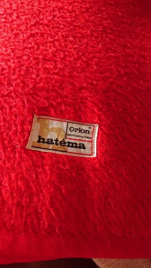 Hatema Orlon, rood, kleed, plaid 155 cm x 210 cm, Huis en Inrichting, Woonaccessoires | Plaids en Woondekens, Zo goed als nieuw