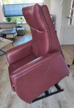 Zeer nette jonge comfortabele staop fauteuil van Prominent, Huis en Inrichting, Fauteuils, Ophalen, Zo goed als nieuw, Leer