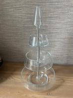 Prachtige decoratieve glazen serveertoren, Ophalen