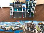 Lego City ‍️ politiebureau 7498 (2010), Ophalen of Verzenden, Gebruikt, Complete set, Lego