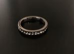 Ring met steentjes, IJzer of Staal, Nieuw, Ophalen of Verzenden, 17 tot 18