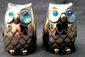 Set/2 Verzilverde Zout en Peper uilen beschikbaar voor biedingen