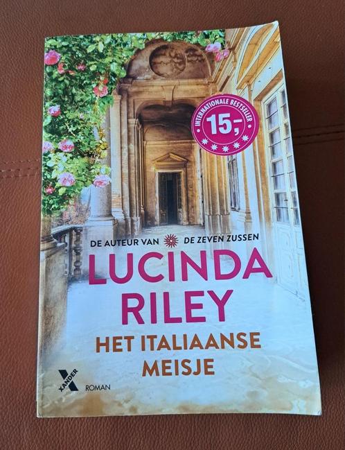 Lucinda Riley - Het Italiaanse meisje, Boeken, Literatuur, Zo goed als nieuw, Nederland, Ophalen of Verzenden