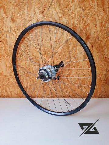 Achterwiel Nexus 8 + rollerbrake en cassettejoint  beschikbaar voor biedingen