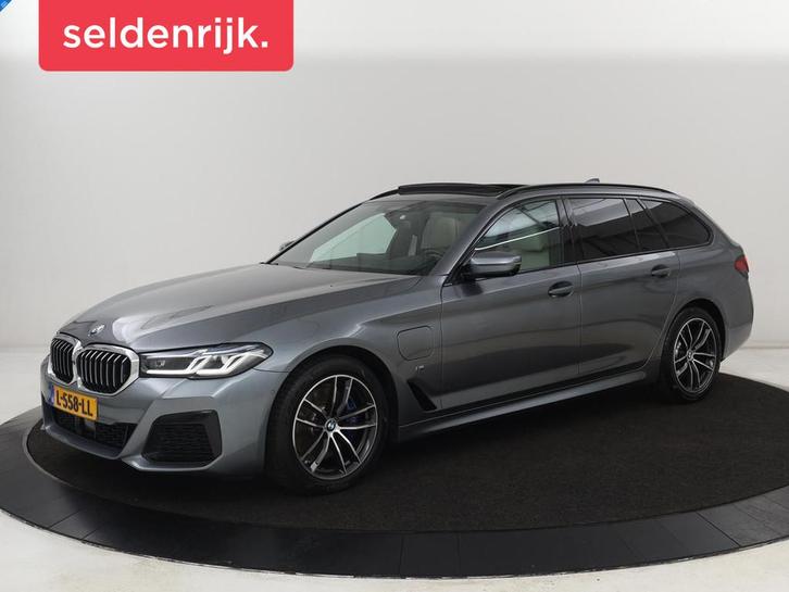 BMW 5-serie Touring 520e Bns Edit.+ | Panoramadak | Leder |, Auto's, BMW, Bedrijf, Te koop, 5-Serie, 360° camera, ABS, Achteruitrijcamera