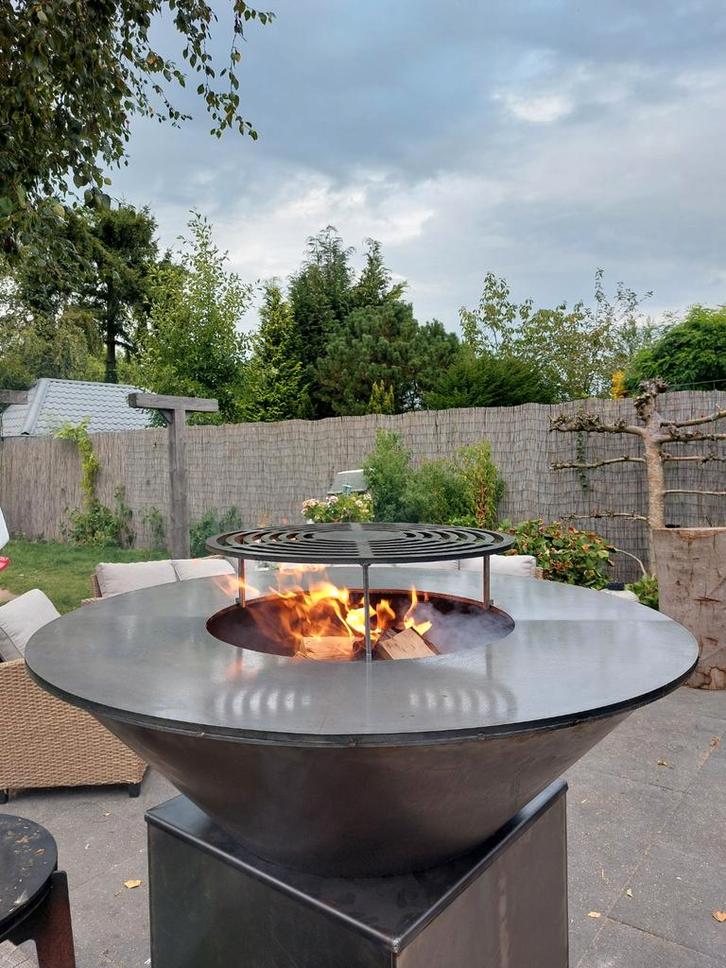 Ofyr xl plancha bakplaat te huur 120cm, Tuin en Terras, Vuurschalen, Zo goed als nieuw, Ophalen