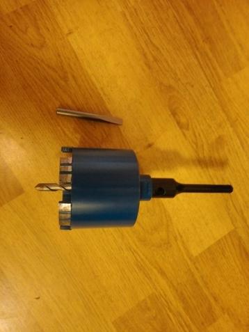 Dozenboor 82 mm beschikbaar voor biedingen