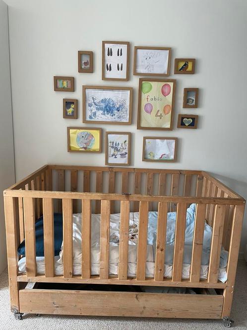 Tweeling box, Kinderen en Baby's, Boxen, Zo goed als nieuw, Rechthoekig, In hoogte verstelbaar, Boxkleed, Lade, Wieltjes, Ophalen