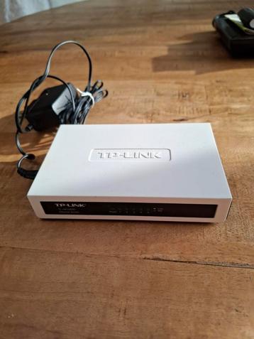 TP-Link 5-Poorts Switch - TL-SF1005D beschikbaar voor biedingen
