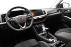 Opel Grandland 1.2 Turbo GS 130pk | Navigatie | Climate Cont, Stof, 1199 cc, Zwart, 1331 kg