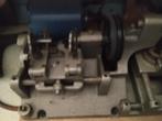 Oude sleutels machine, Antiek en Kunst, Antiek | Gereedschap en Instrumenten, Ophalen