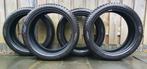 Mooie set Goodyear 225 45 19 UltraGrip winterbanden, 19 inch, Gebruikt, Band(en), Personenwagen
