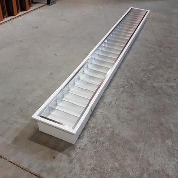 TL armatuur - ORIGINEEL  LED - 156x18,5x9 cm beschikbaar voor biedingen